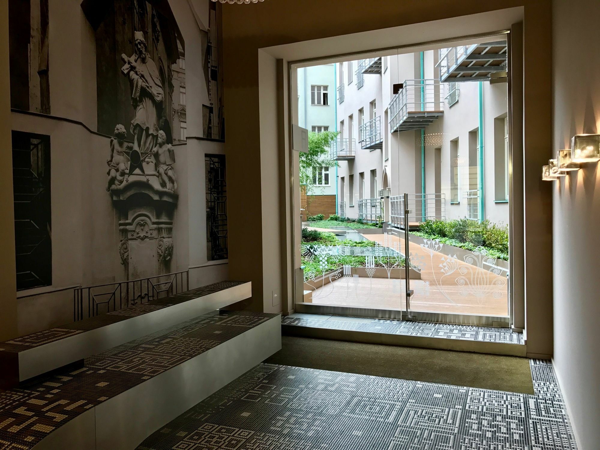 Art Suites Spalena Praga Exterior foto